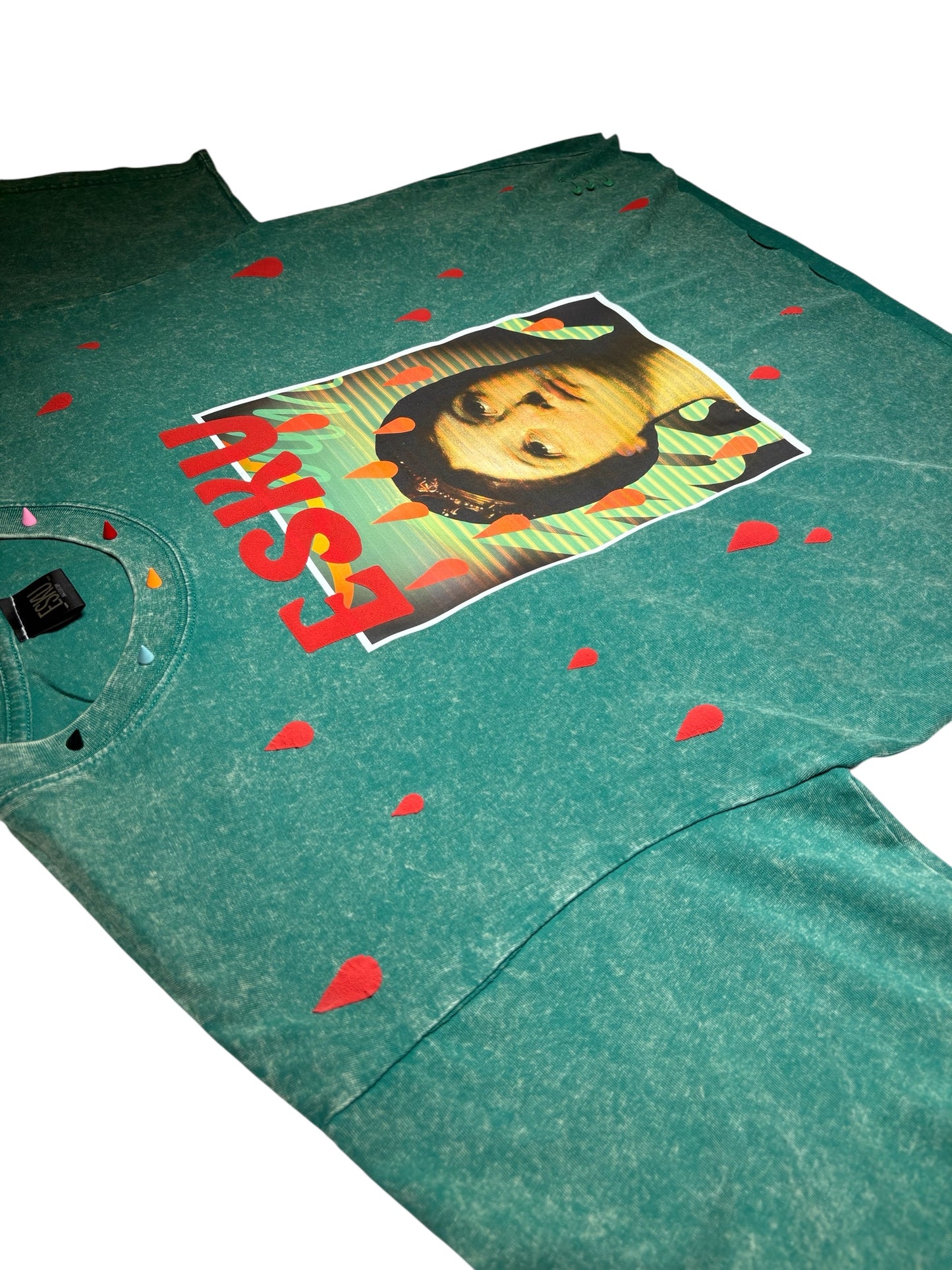 T-shirt "CRY AND IT RAINS" Green